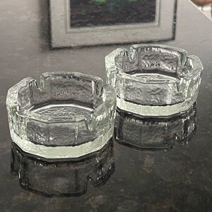 Set of 2 MCM Blenko Ashtray Hammered Glass 4" Diameter Astray Trinket Dishes